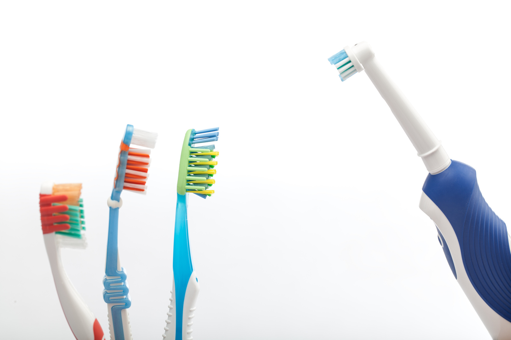 What’s the proper way to brush?